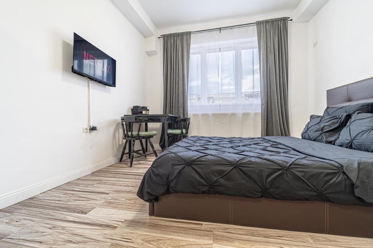 אראד Hera'S Modern Home מראה חיצוני תמונה
